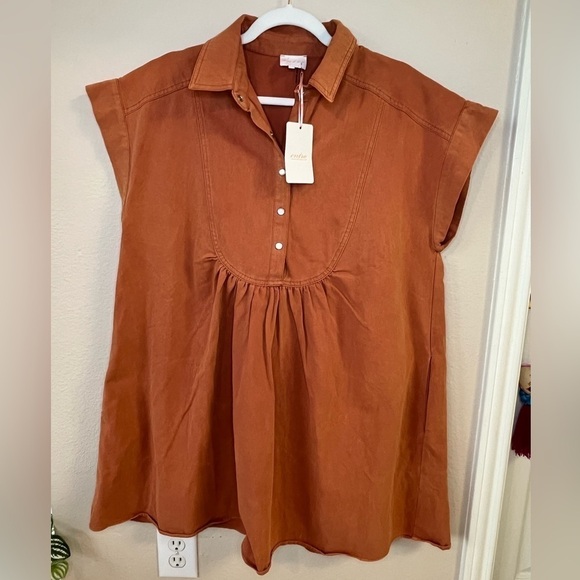 Acid Was Denim Western Dress, Size L Oversized, Short sleeve with pockets. - Picture 3 of 4